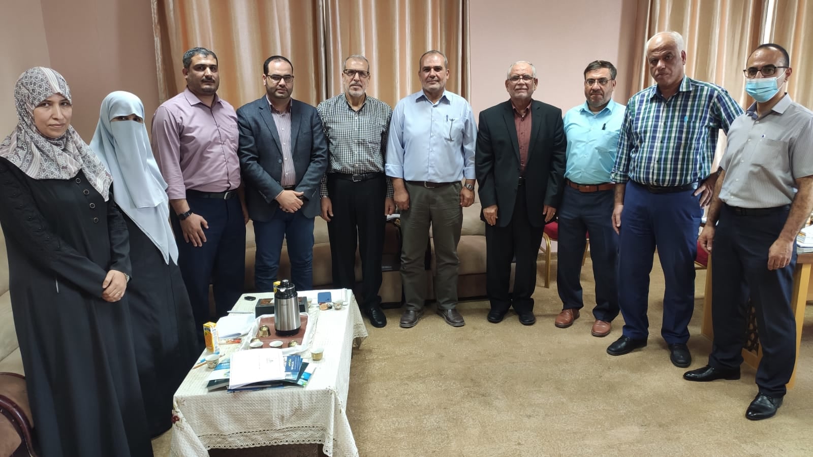 عمادة الجودة والتطوير تبدأ سلسلة زيارات لكليات وعمادات الجامعة