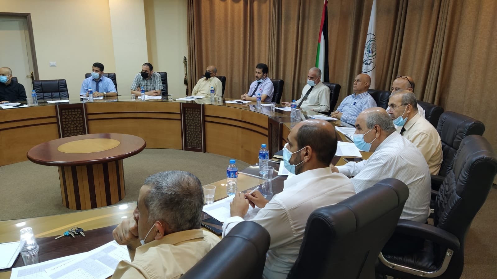 عمادة الجودة والتطوير تعقد ورشة عمل لأعضاء مجلس الجامعة
